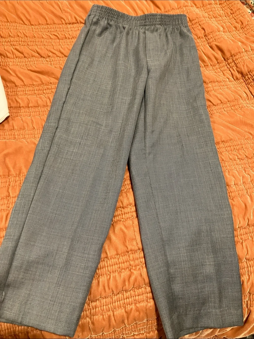 Nautica four piece boys formal outfit size 6